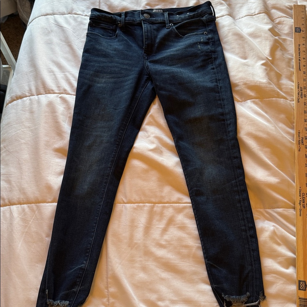 Express Dark Blue Denim Jeans Ankle Legging Midrise Sz 6S/6C Factory Distressed